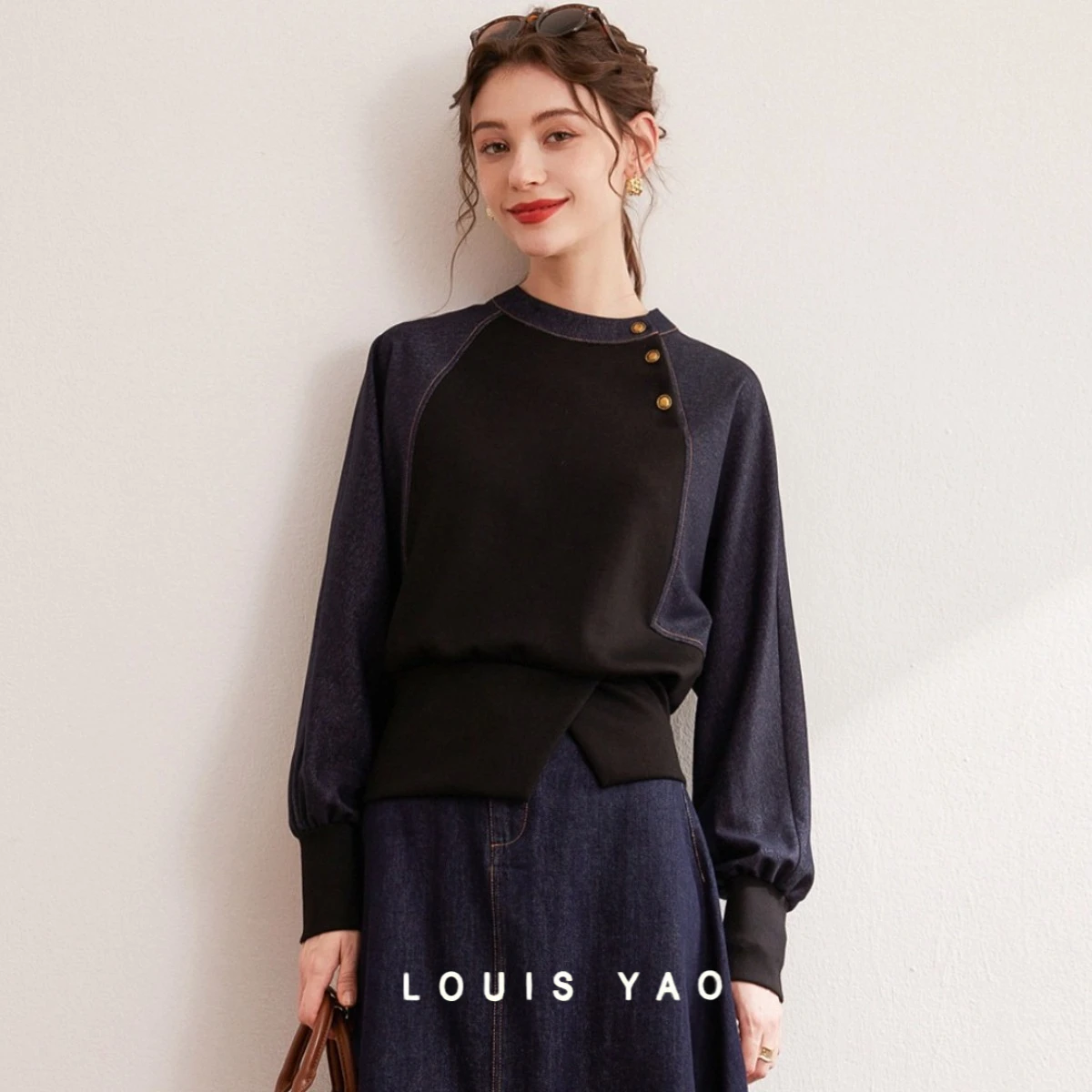 

LOUIS YAO Design Sense Splicing Shoulder Sleeve Sweatshirts 2025 Autumn Casual Top Pullover Micro Elastic Women's Sweatshirts