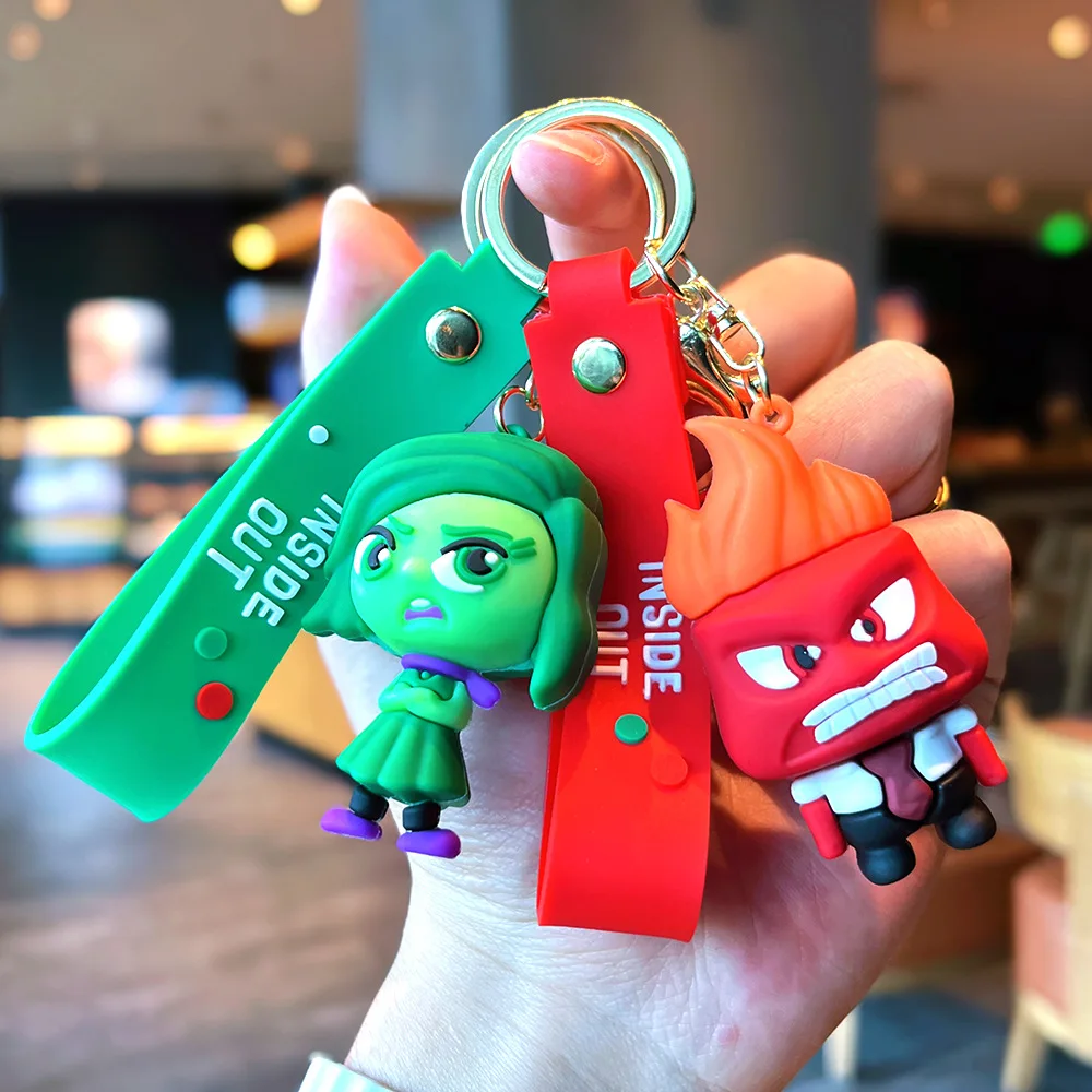 Disney anime dentro para fora 2 chaveiro mind wars emoções tristes kawaii figura de ação modelo brinquedo boneca chave do carro dos homens pingente acessórios