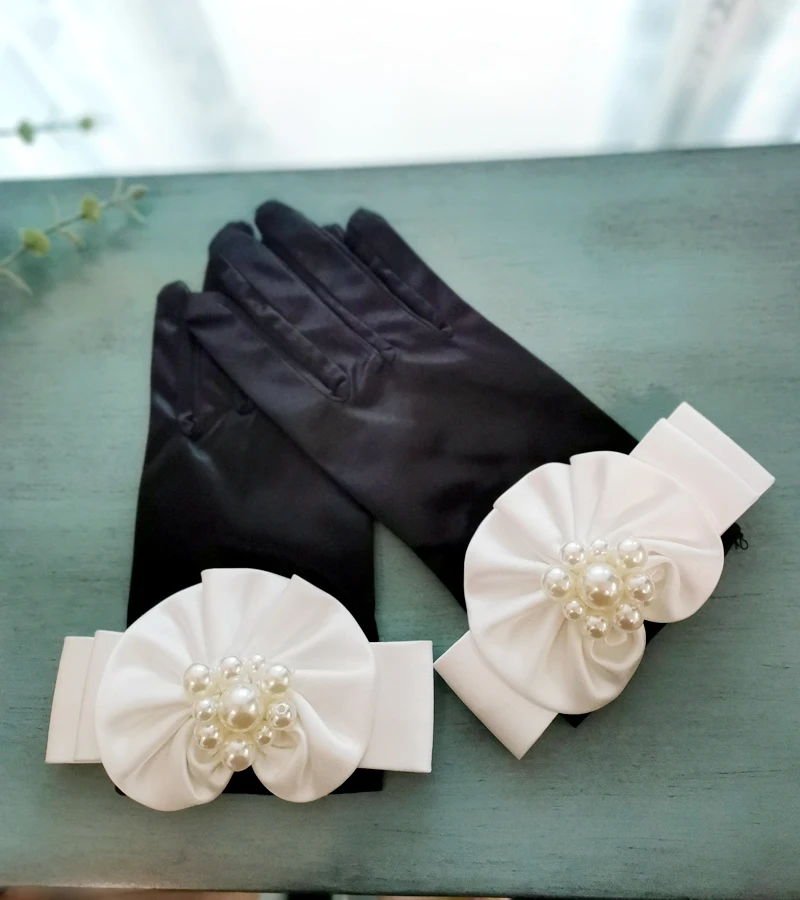 Women's Elegant White Flower Black Satin Gloves Female Sexy Sunscreen Performance Dancing Party Driving Glove R1258