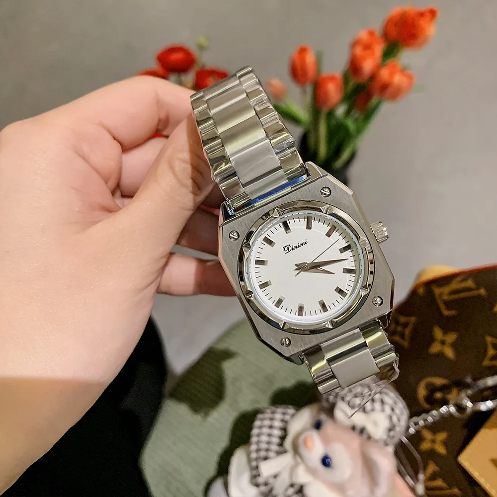 Elegant women's watch, new style, unique octagonal design, fashionable steel band wristwatch, everyday elegant quartz watch.