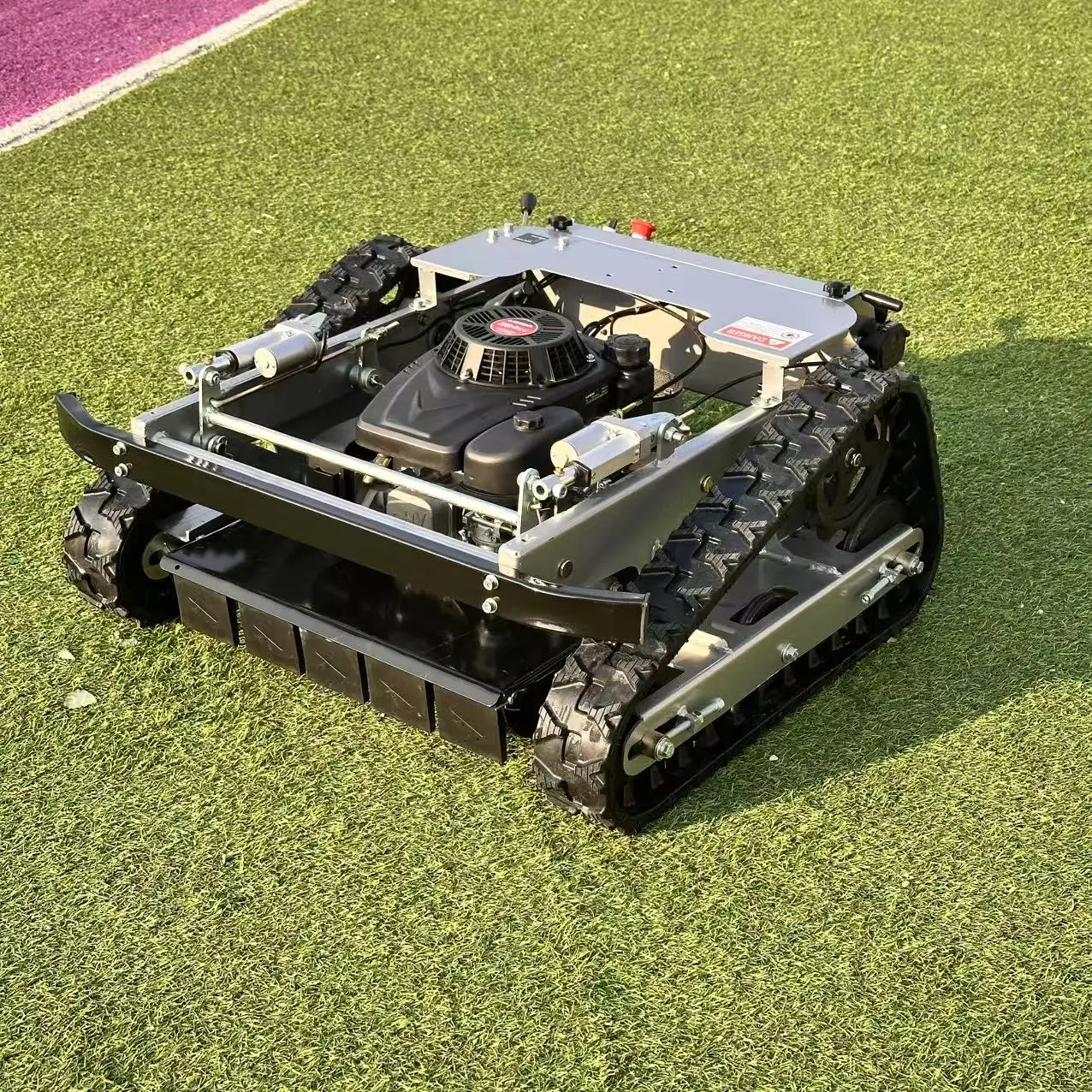 Customized Multi-functional Self-propelled Tracked Robot Lawn Mower AWY-550L Gasoline Remote Control Garden Lawn Mower Weeding