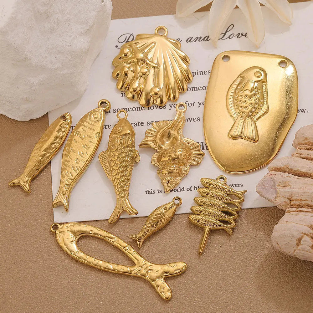 5 Stück Edelstahl-Fisch-Anhänger für die Schmuckherstellung, PVD 18K vergoldete Fisch-Anhänger, DIY-Halsketten- und Ohrring-Anhänger, Großpackung – Detail 6