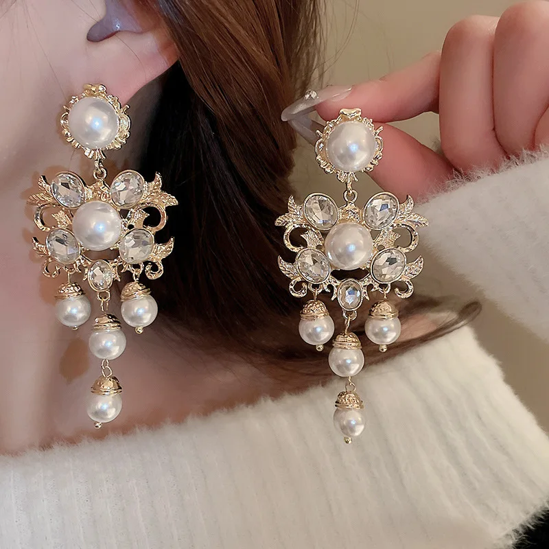 Hollow Out Rhinestone Pearl Flower Leaves Tassel Drop Earrings for Women French Medieval Palace Style Party Jewelry