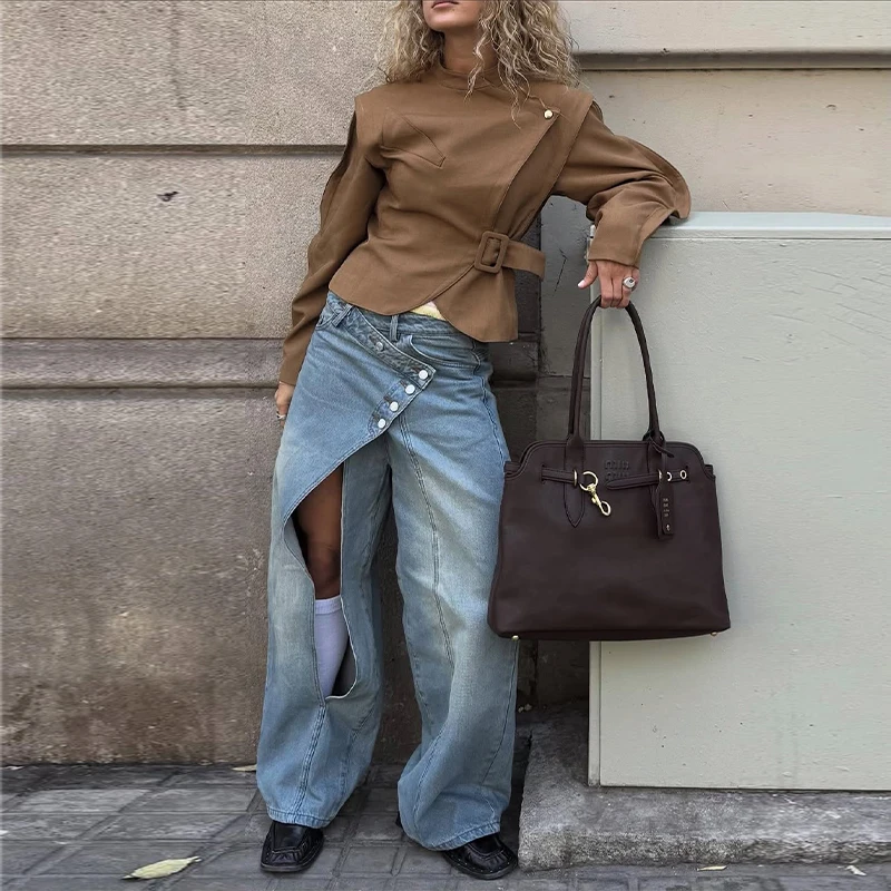 Damenjacken mit Stehkragen, seitlicher Knopfleiste, Gürtel zur Taillenbetonung, kurze Mäntel, Herbstmode für Damen, unregelmäßiger Saum, plissiert, neue Oberbekleidung – Detail 11