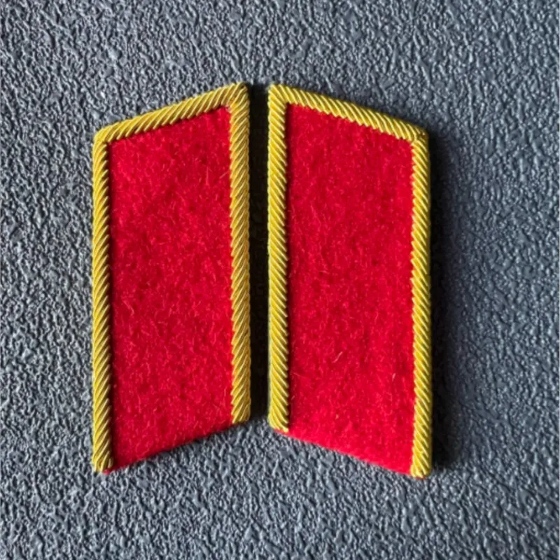 Emblema Militar Bordado 55: Distintivo de Uniforme com Fio Dourado, Feito à Mão, Fio Vermelho, Acessório DIY para Lapela e Fantasia