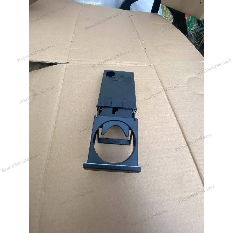 For Instrument Panel Water Cup Holder  Commercial Vehicle Is Equipped with Water Cup Holder