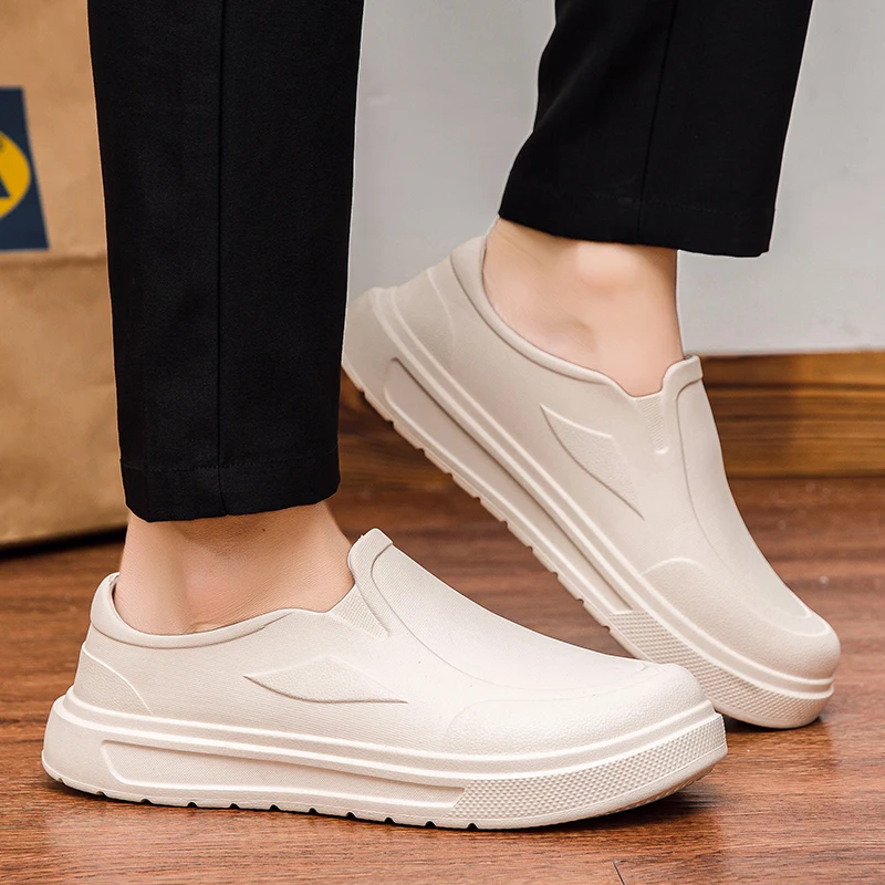 أحذية الشيف للفصول الأربعة الجديدة المضادة للانزلاق ومقاومة للزيت بالإضافة إلى حجم الأعمال والأزياء المريحة الناعمة سوليد أحذية العمل الفندقية للرجال غير الرسمية #1