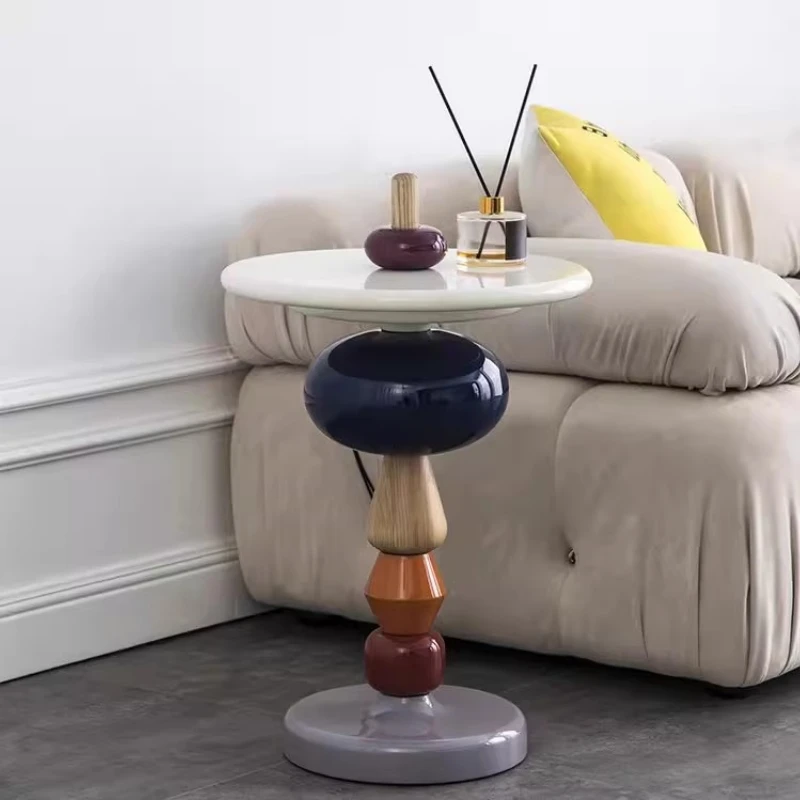 ‌ Table d'appoint scandinave, bureau de vie d'accent coloré, armoire de chevet créative, table d'app