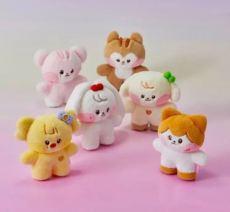 17cm kpop minivo dos desenhos animados boneca figura chaveiro wonyoung yujin liz saco pingente gaeul leeseeo fãs coleção presentes