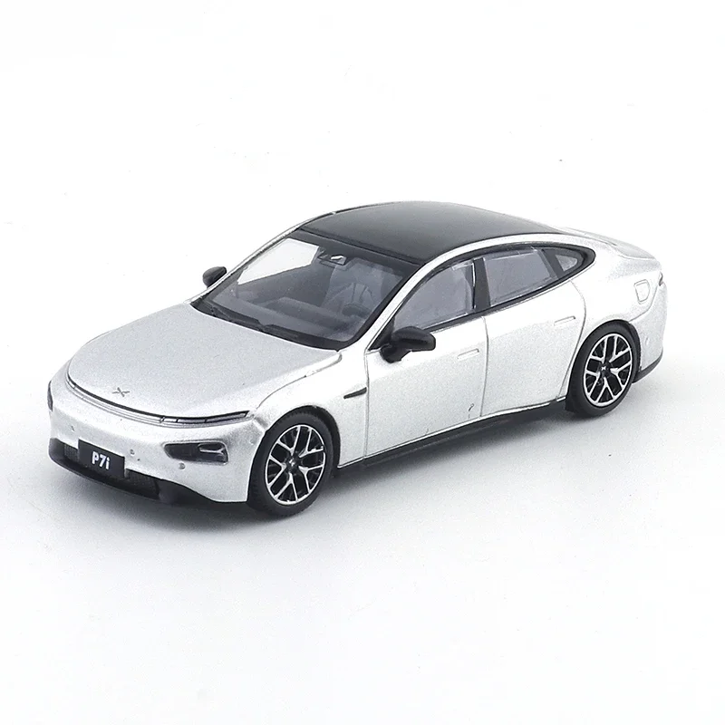 XCARTOYS 1/64 XROC P7i- Star Green Car Alloy Toys Motor Vehicle Diecast Metal Model Kids Xmas Gift Toys for Boys