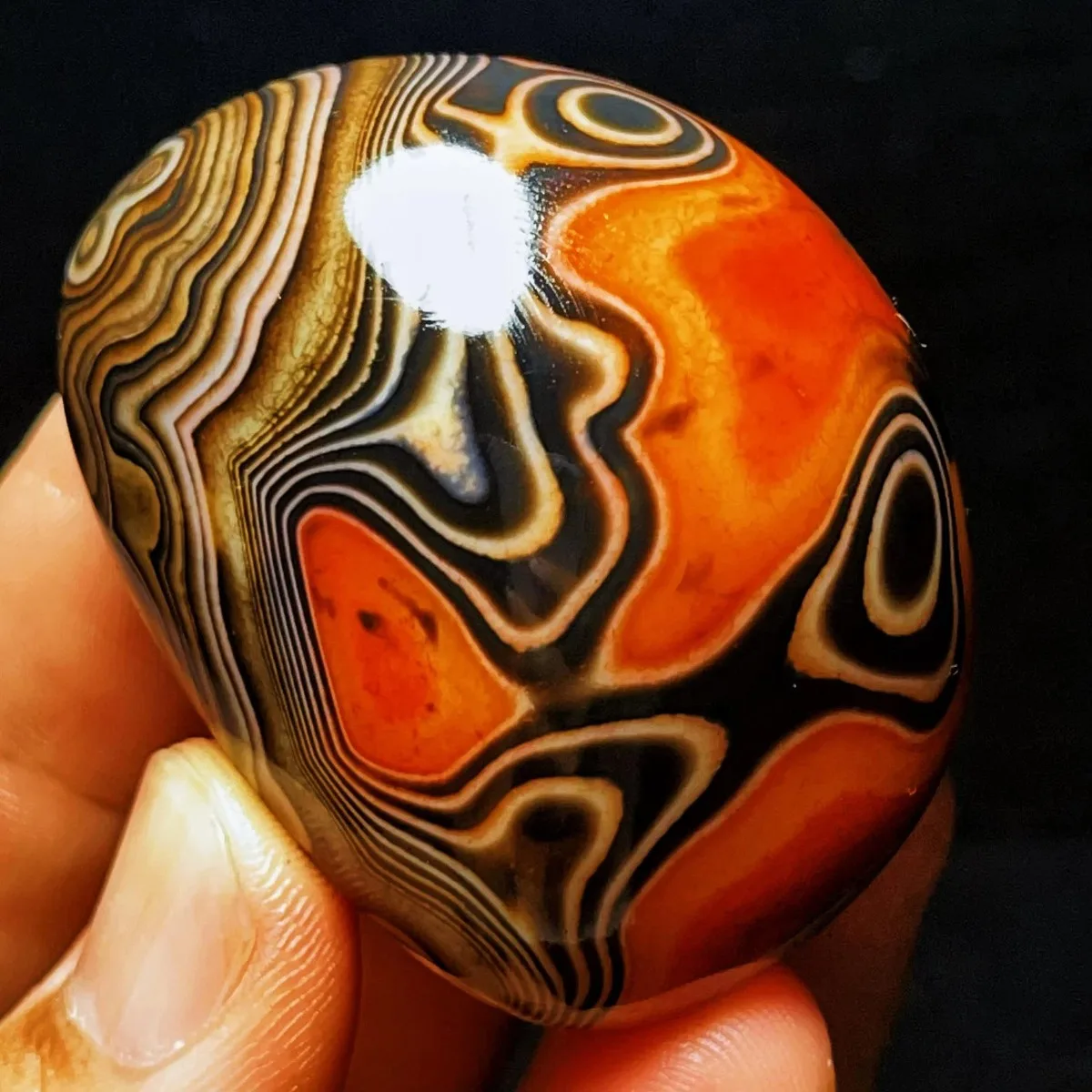 4PC Natural Texture Banded Agate Worry Stone, Translucent Beauty, Tumbled Polished, Collectible, Crystal Collection