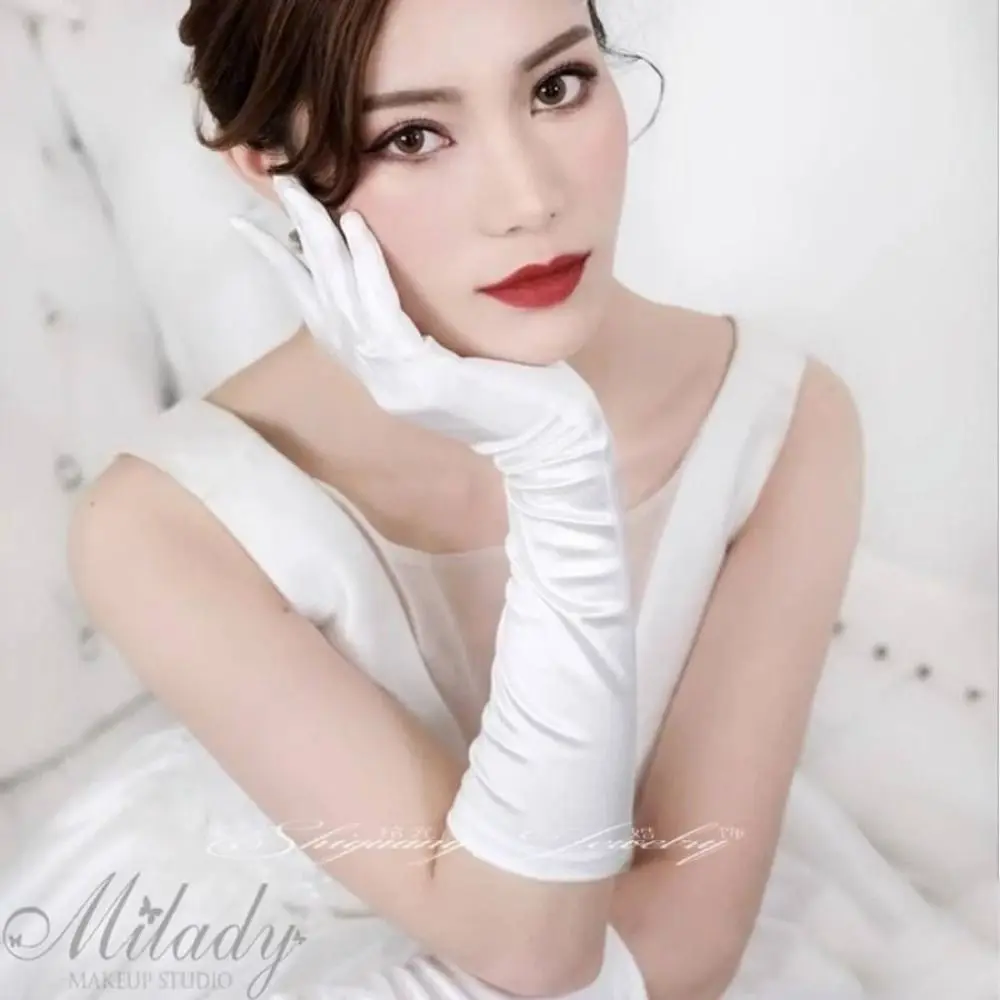 

1 Pair Marie Cat Cos White Satin Gloves Wedding Short Glove Mesh Bow Knot Gloves Thin Sweet Lace Gloves Women Wedding Dress