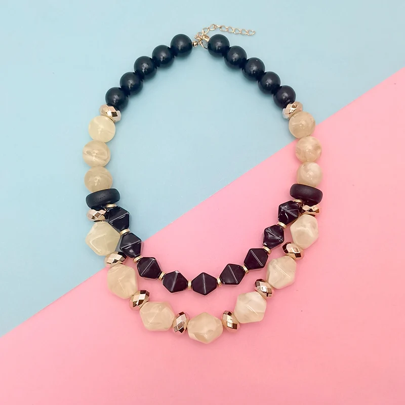 

Unique Double Layer Irregular Acrylic Bead Necklace for Women Stylish Handmade Beaded Wood Statement Necklace Chic Jewelry Gifts