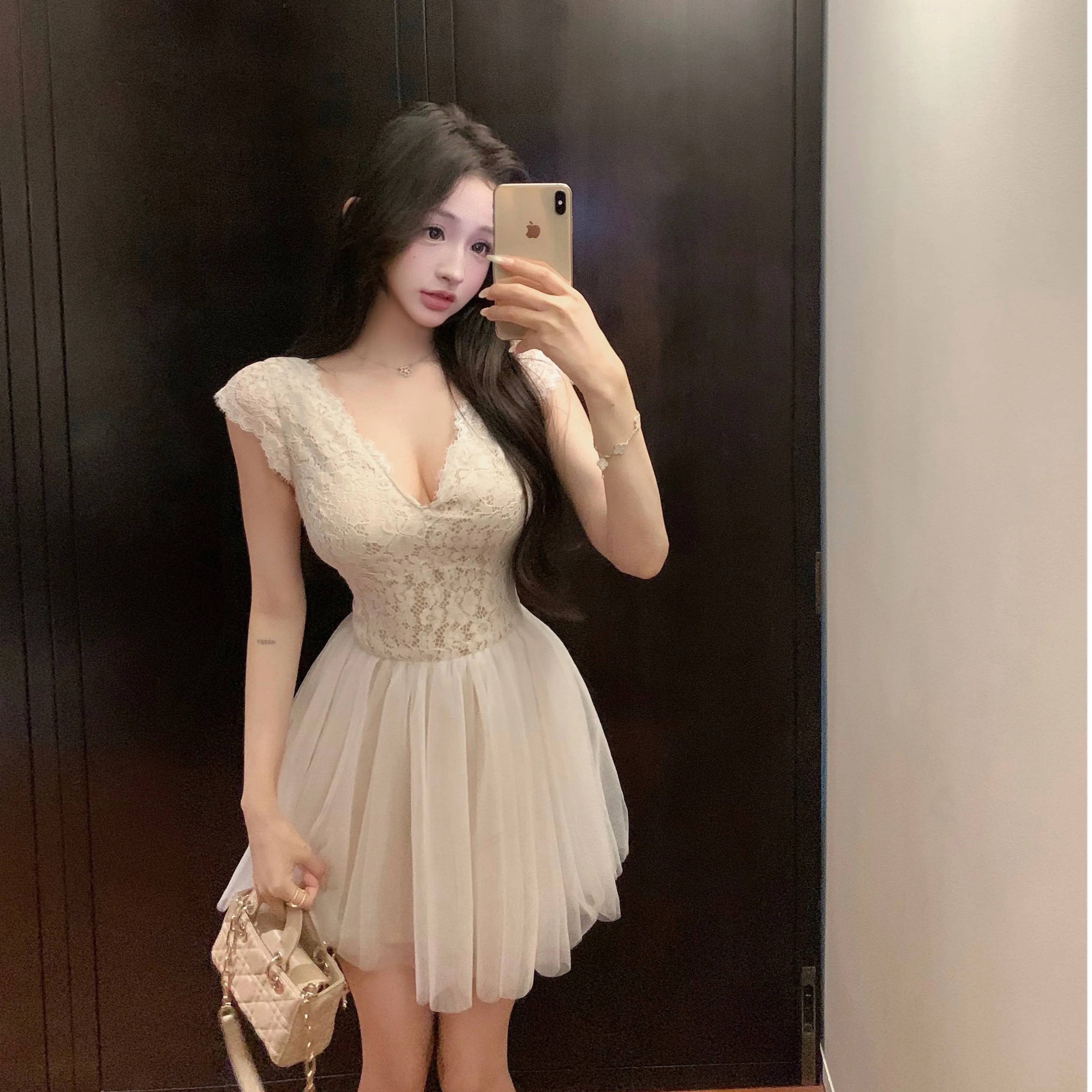 Vestido de Verano 2025 con Falda Abullonada de Encaje y Malla, Cintura Ajustada, Estilo Línea A, Moda Femenina