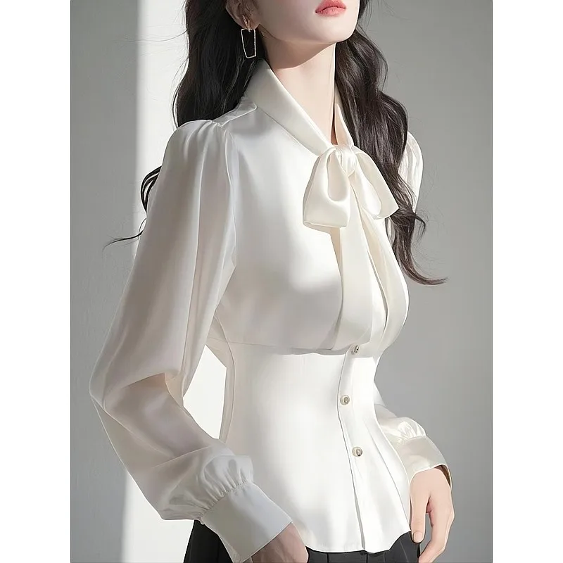 Ele White irt للنساء لربيع الخريف، فريد من نوعه، جميل، صغير، قمة مريحة من ألياف البوليستر