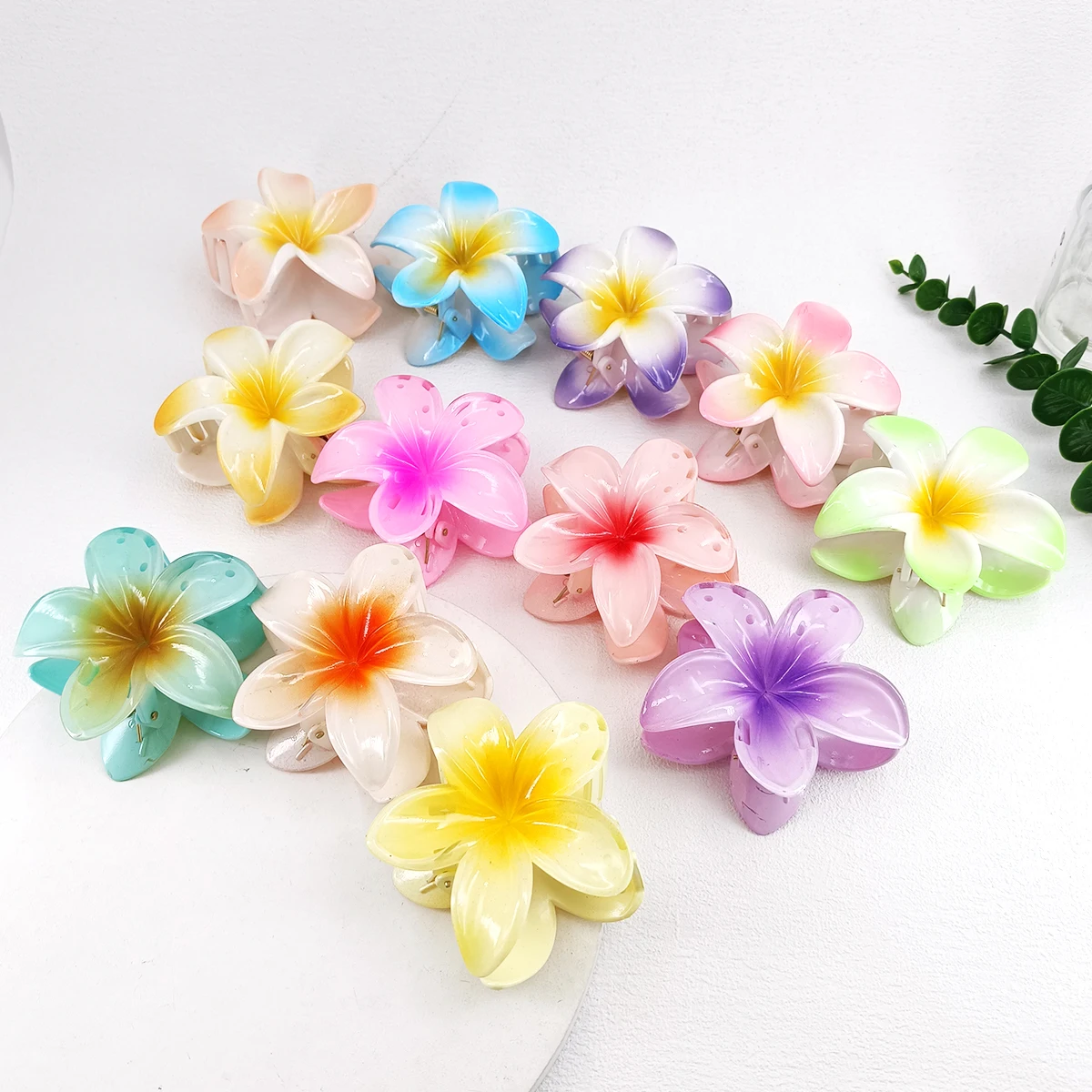 3.35inch Large Solid Color Gradient Frangipani Scrub Grab Clip Flower Hair Clip Female Sweet Back of Head Plate Hair Shark Clip