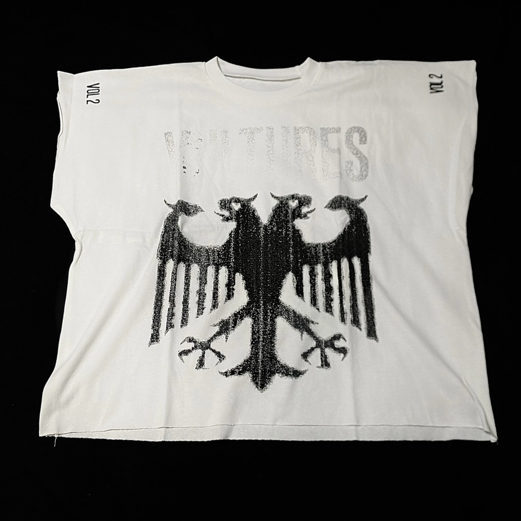 Yzy Vultures2 Vol2 Limited Edition Short Sleeve T-Shirt Loose Fit round Neck Youth Fashion Summer Collection