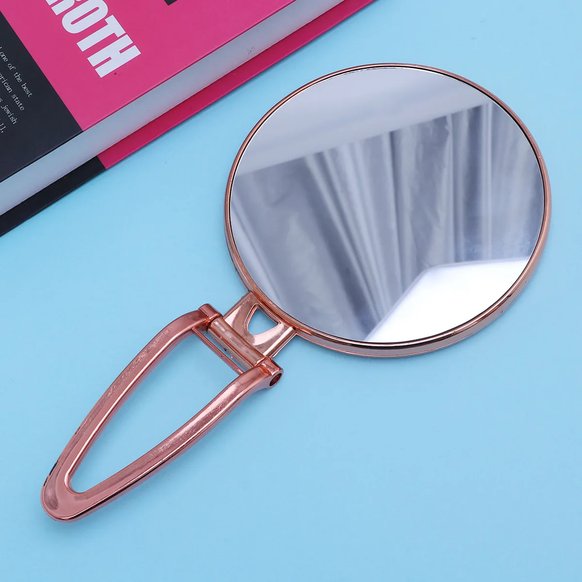 

Double-Sided Folding Makeup Mirror Golden Round Compact Portable Mirror Travel Makeup Tool Clear Reflection