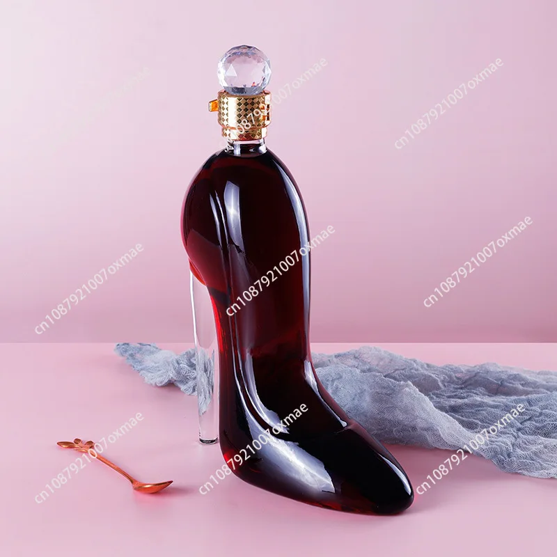 Luxurious Crystal 350/750ML High Heels Shape Decanter Glasses Red Champagne Bottle Accessories Wine Decanter Bar Whiskey Br U1V6