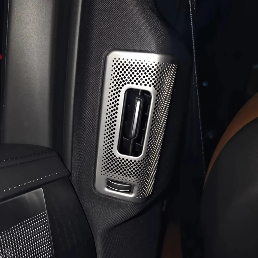 

1 пара вентиляционных отверстий на заднее сиденье для Volvo XC60 XC90 S90 V90 2018-2026, автомобильные наклейки на воздуховыпускное отверстие из нержавеющей стали