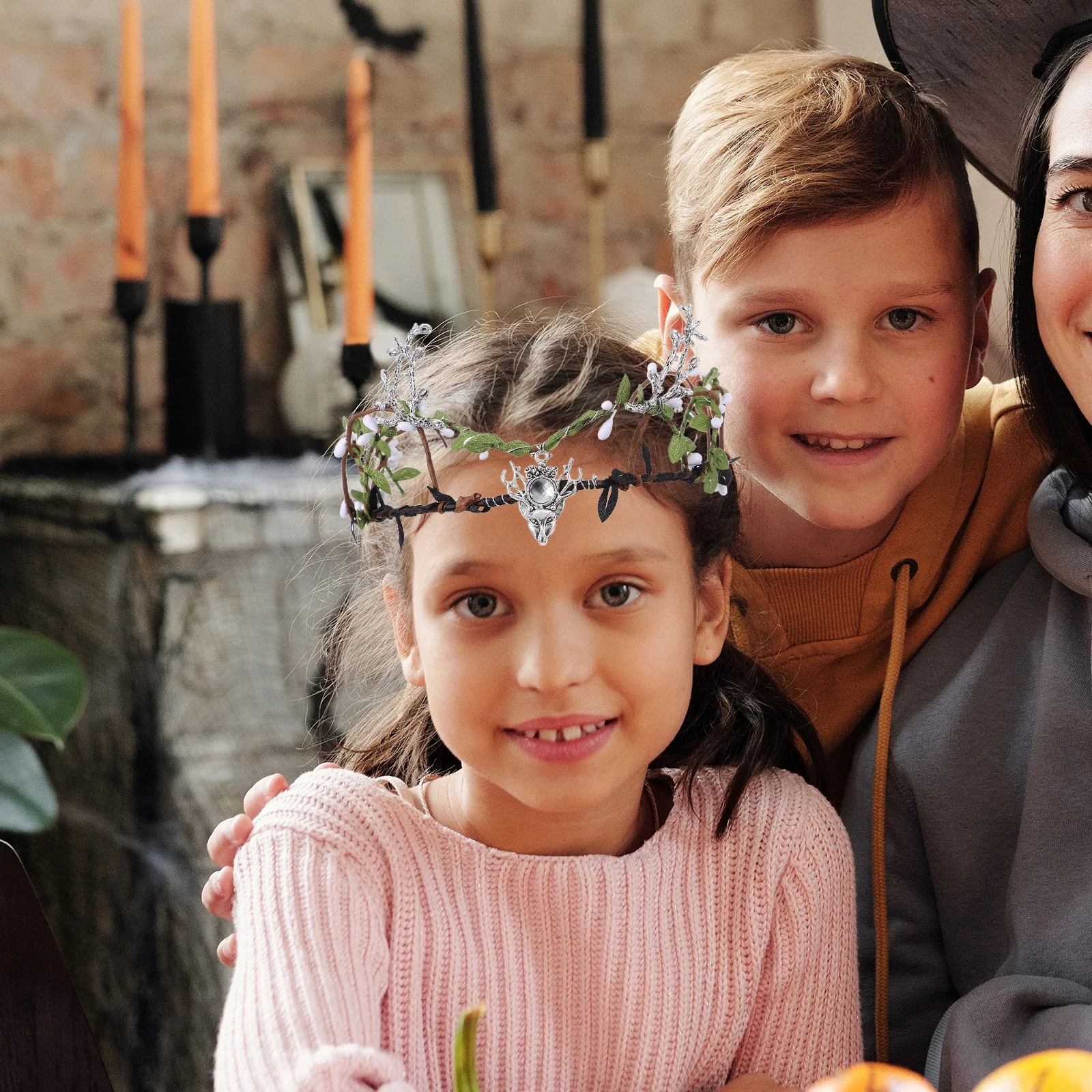 

Imitation Rattan Leaf Crown Headband Vintage Folding Hairband Halloween Headpiece Party Hair Decoration Elegant Style