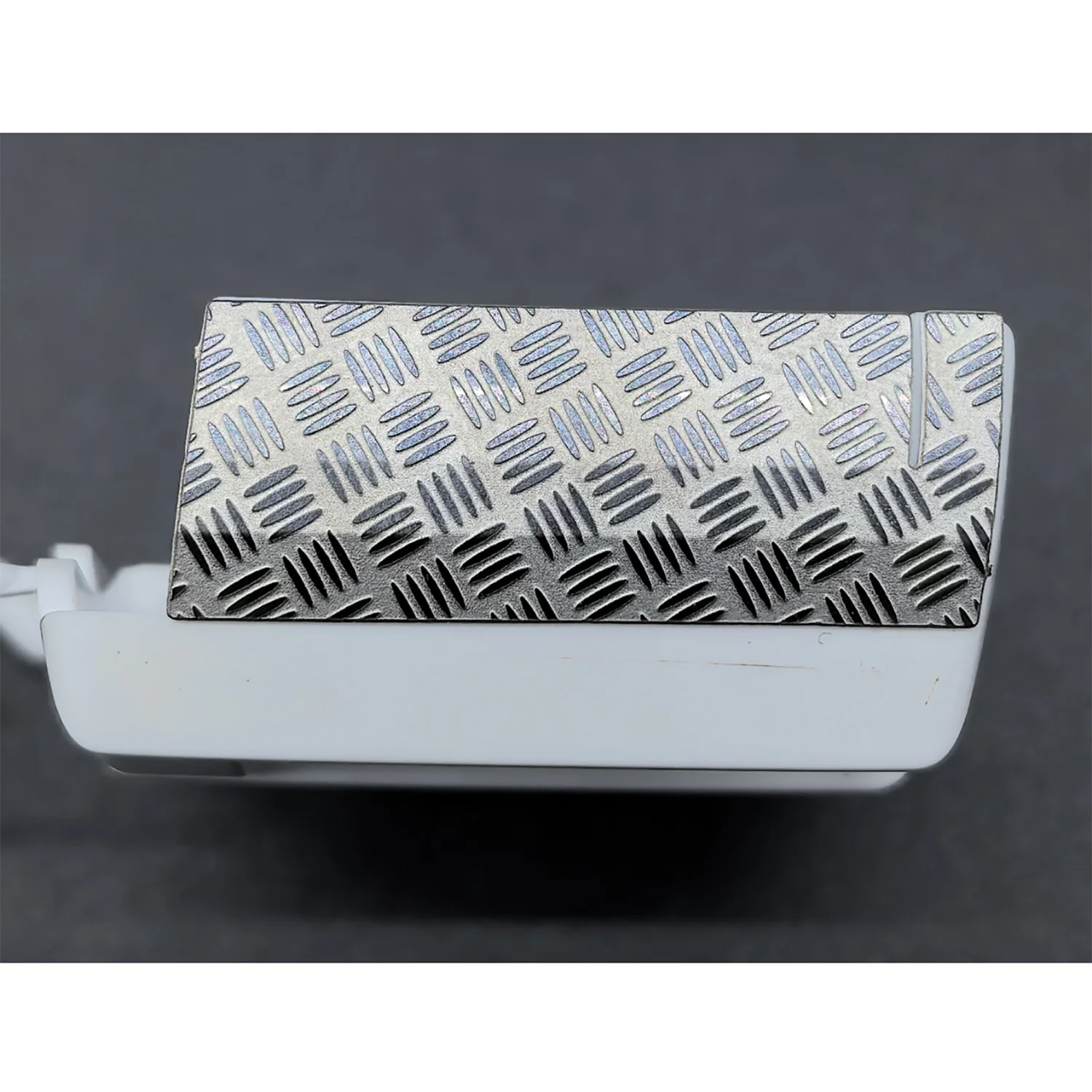 1:14 Stainless Steel Tail Light Anti Slip Plate for DIY TAMIYA Remotr Control Tractor Truck 770S 56379 Model Decoration Part