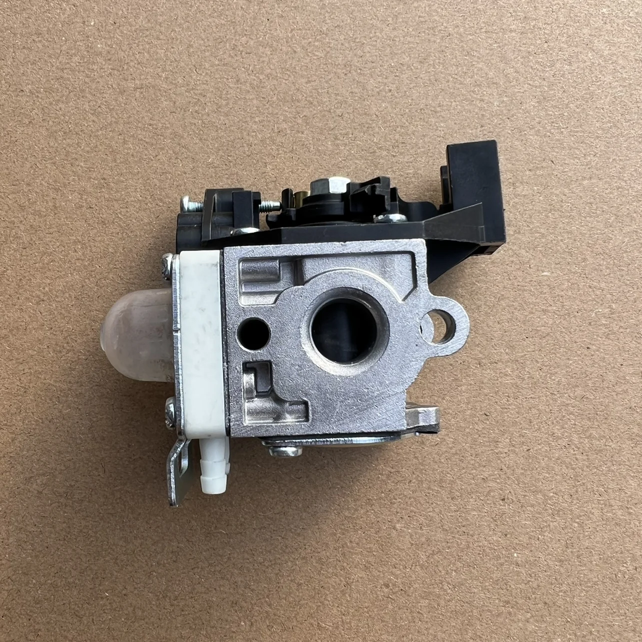 Adapted to Gongli Aike Single Blade Hedge Trimmer Carburetor HCS-3021ES 3020ES