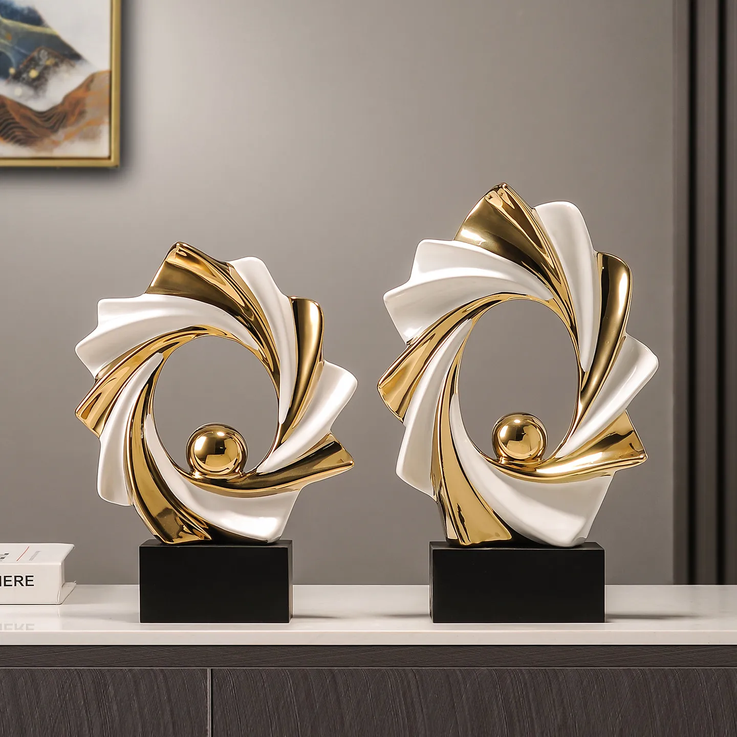Fortune Wealth Figurine Light Luxury Lucky Decorative Statue Unique Figures For Home Living Room Bedroom TV Cabinet Wine Cabinet