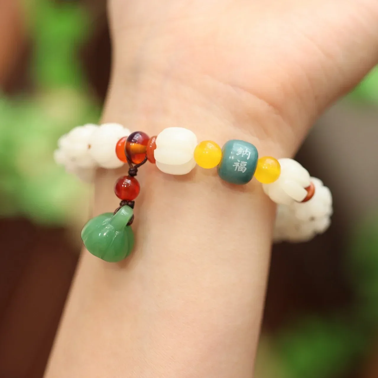 Pumpkin White Bodhi Single Loop Bracelet for Men Women Lotus Buddha Beads Handcarved Art Tourism Commemorative Jewelry