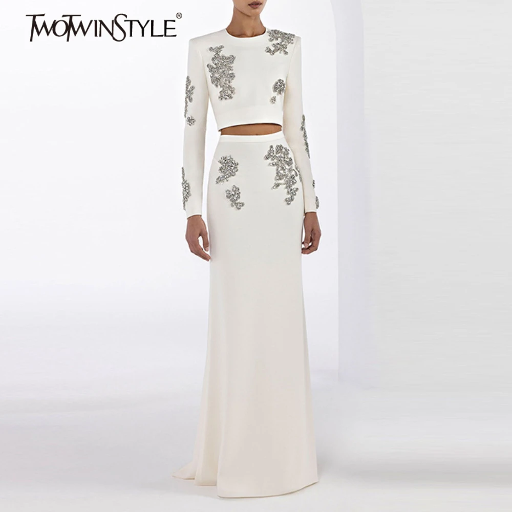 

TWOTWINSTYLE однотонные модные комплекты из двух предметов для женщин, круглый вырез, длинные рукава, лоскутный топ из бисера, юбка с высокой талией, женская одежда
