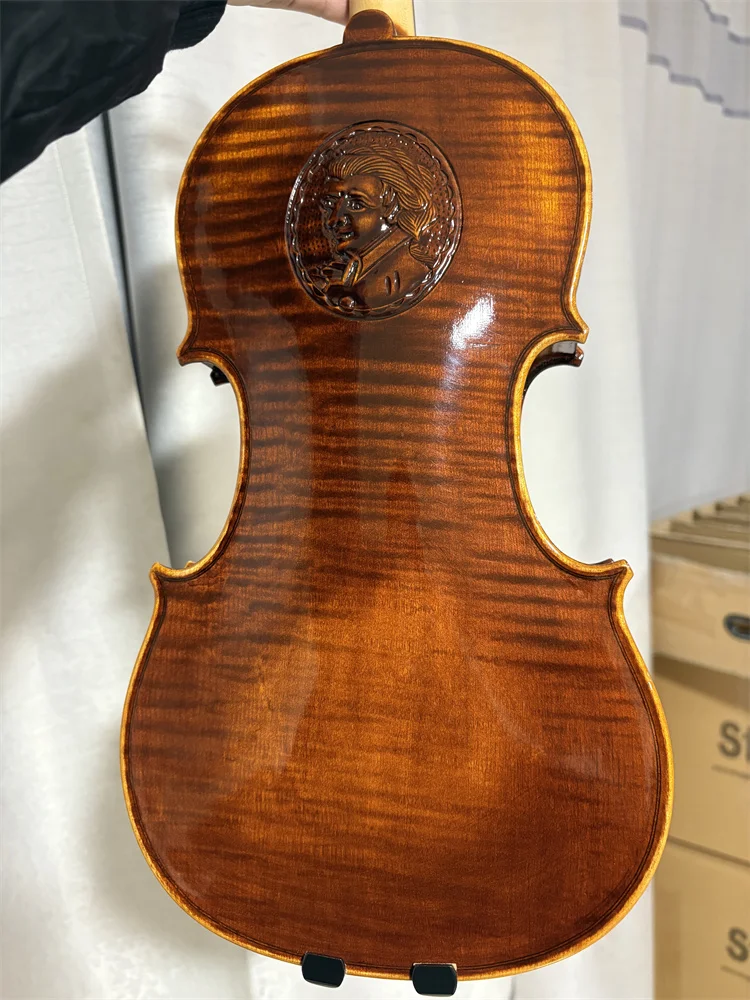 كمان موزارت منحوت يدويًا من خشب القيقب الخلفي قطعة واحدة - 4/4 مقاس - شاشة عرض حقيقية #1