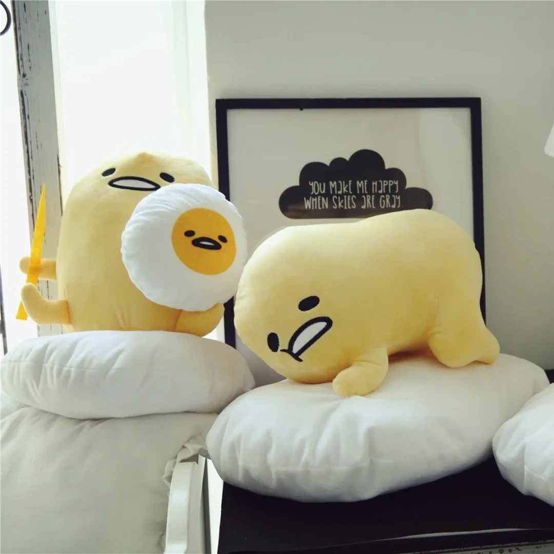 Brinquedo de pelúcia bonito Gudetama, peluches macios recheados, boneca do abraço, travesseiro de dormir, decoração do sofá, presentes de aniversário