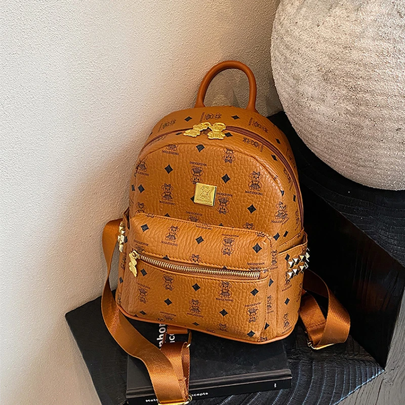 

Fashionable Leather Shoulder Bag for Women Rivet Soft Leather Backpack British Style Dual Layer Polyester Zipper ...