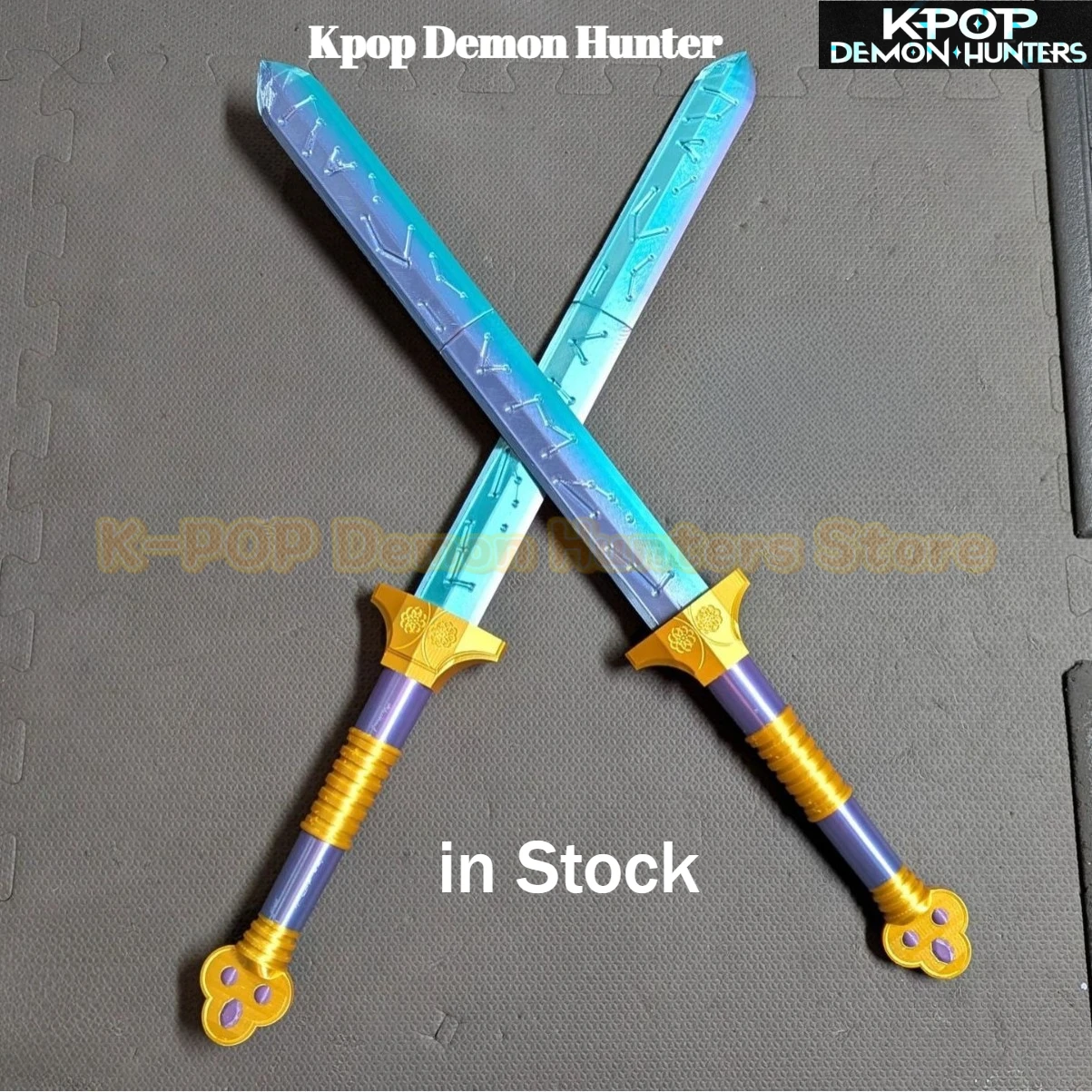 Kpop デモンハンター ルミ ロングソード ハンターズ 3Dプリント武器 パーティー 暗闇で光る パーティー用品 ゾイ コスチューム アクセサリー