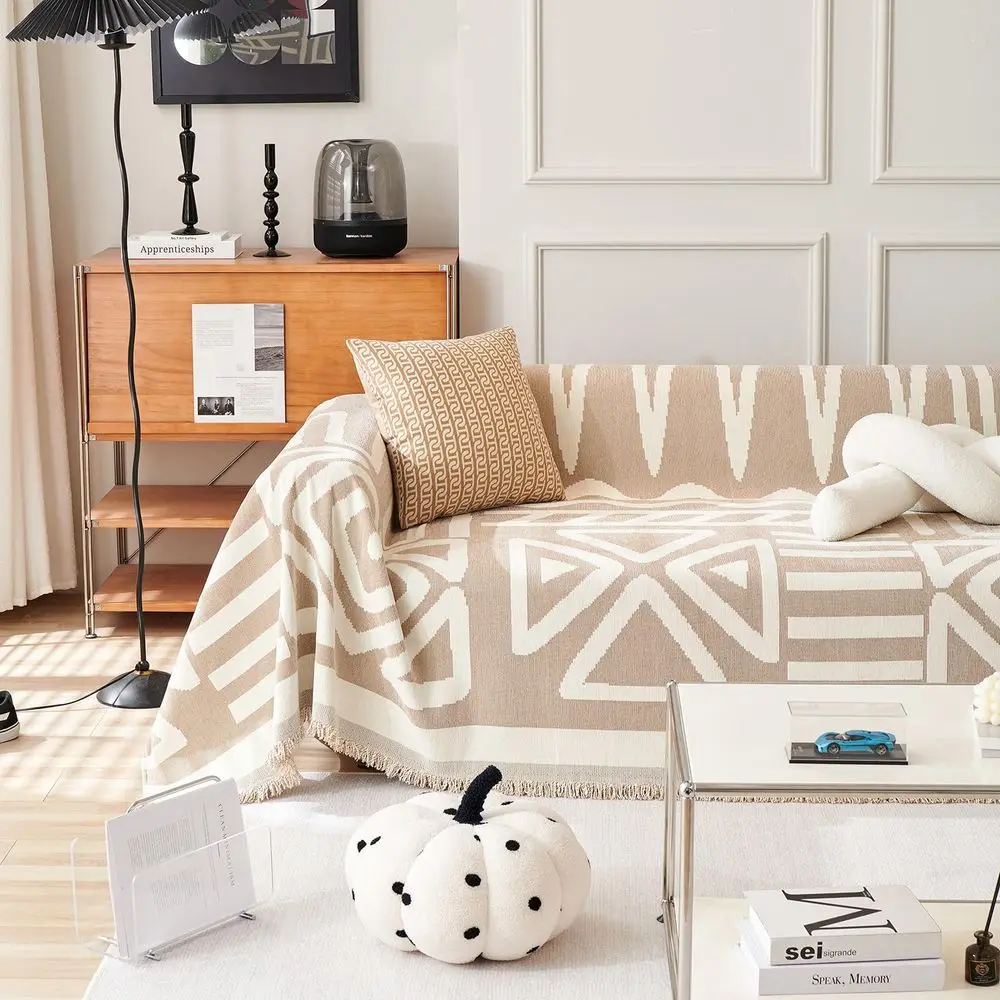 

Чехлы для диванов в стиле бохо с ацтекским геометрическим узором, нескользящие, моющиеся, для двухместного секционного дивана, подходят для владельцев собак.