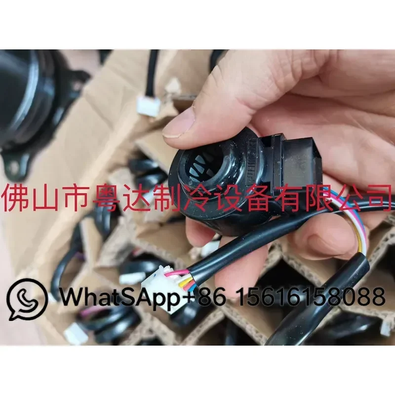 Original Hitachi Central AC Indoor Unit Electronic Expansion Valve Coil DC12V Valve Body Replacement Part for HVAC System