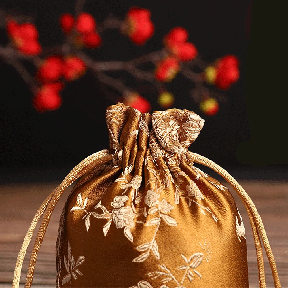 Favour Tie Drawstring Gift Party Embroidered Satin Jewelry Packaging Bag Storage Bag Pouch