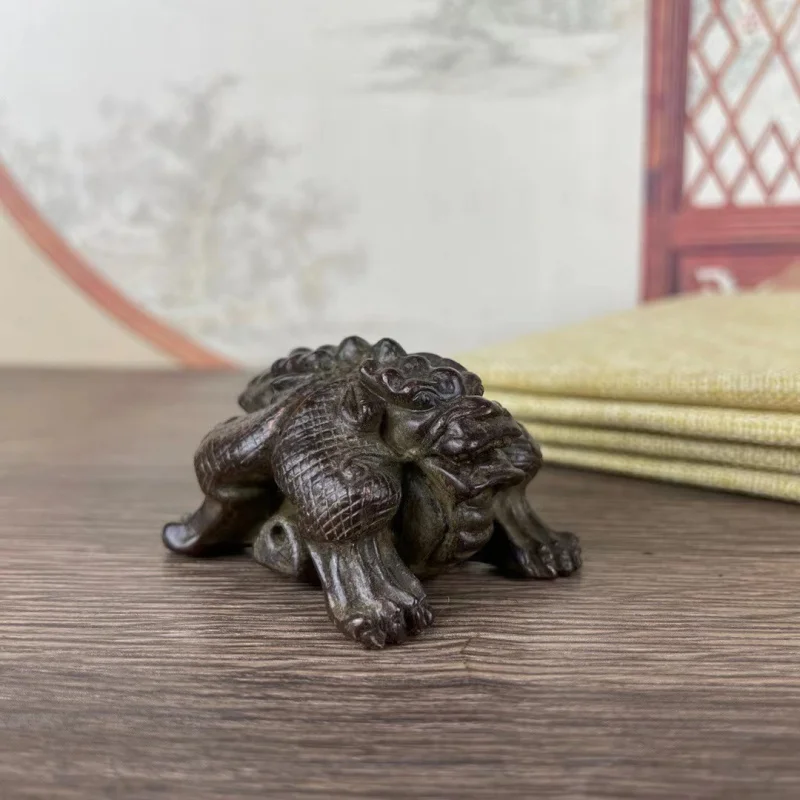 Solid alloy double-headed beast for home, study, office desktop, table, tea pet, vintage ornament