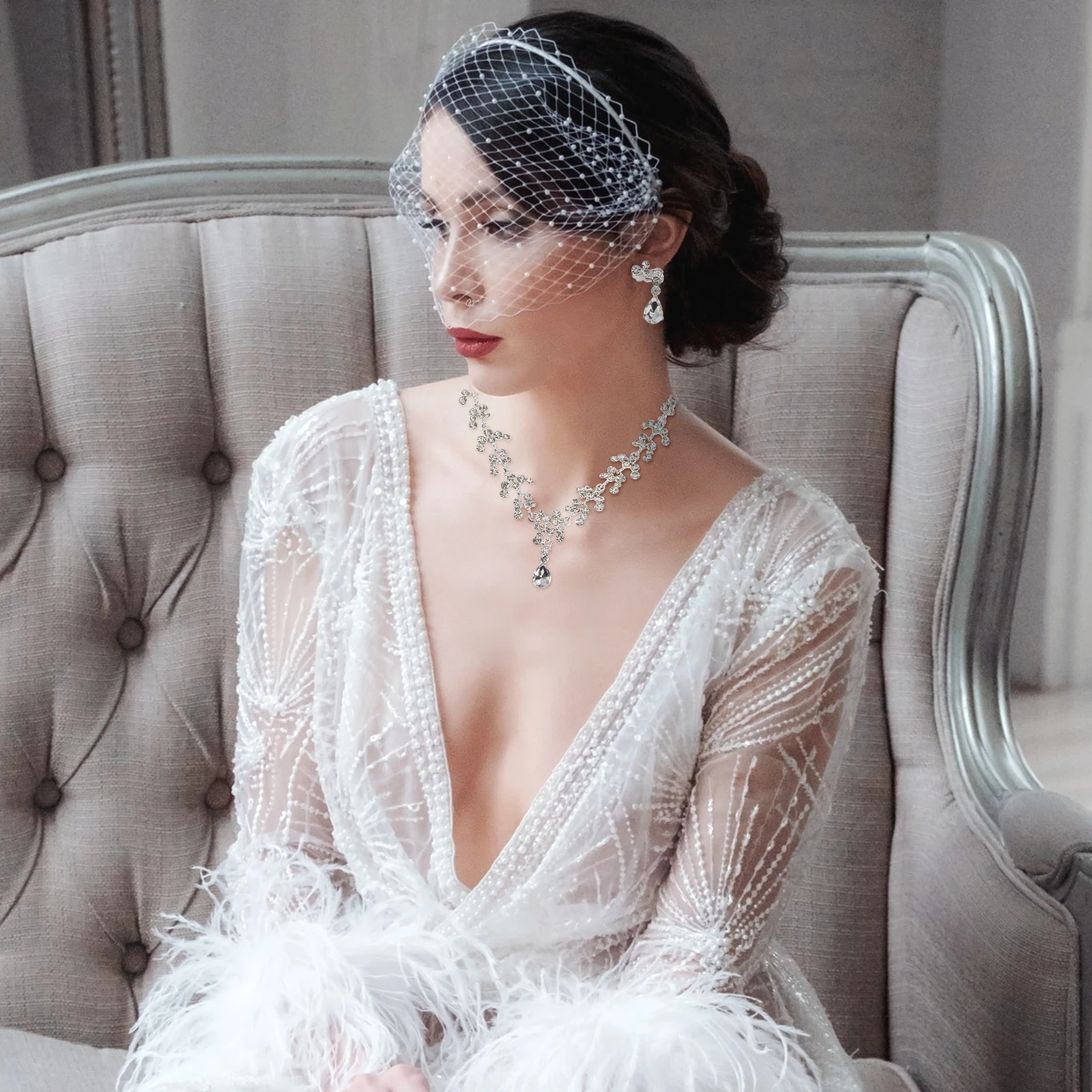 

Wedding Crown Set Silver Alloy Rhinestone Tiara Necklace Earrings 29cmx5cm 60cm 3 8cm Bridal Accessories Hairpieces