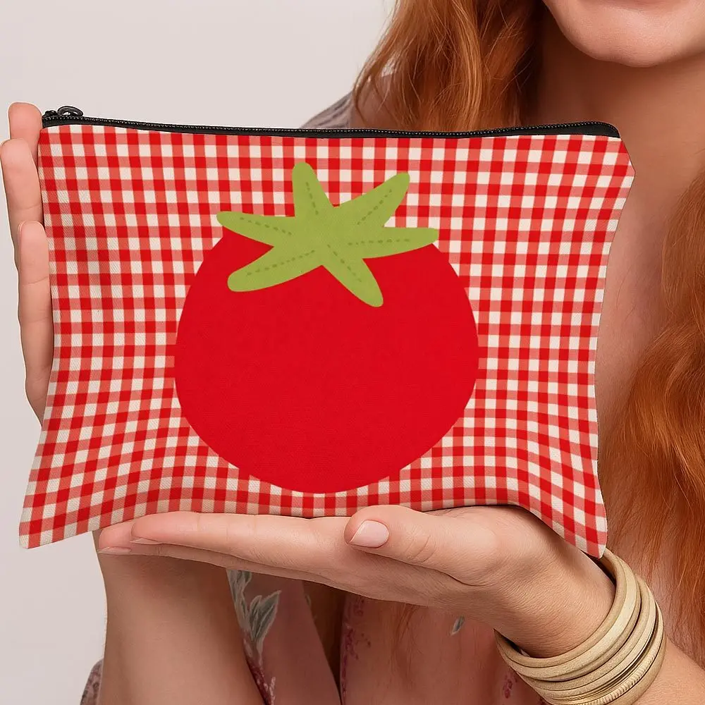 1 Piece Red And White Checkered Tomato Makeup Bag - Multifunctional Zipper Bag For Women, Perfect Travel Zipper Storage Bag, Fun