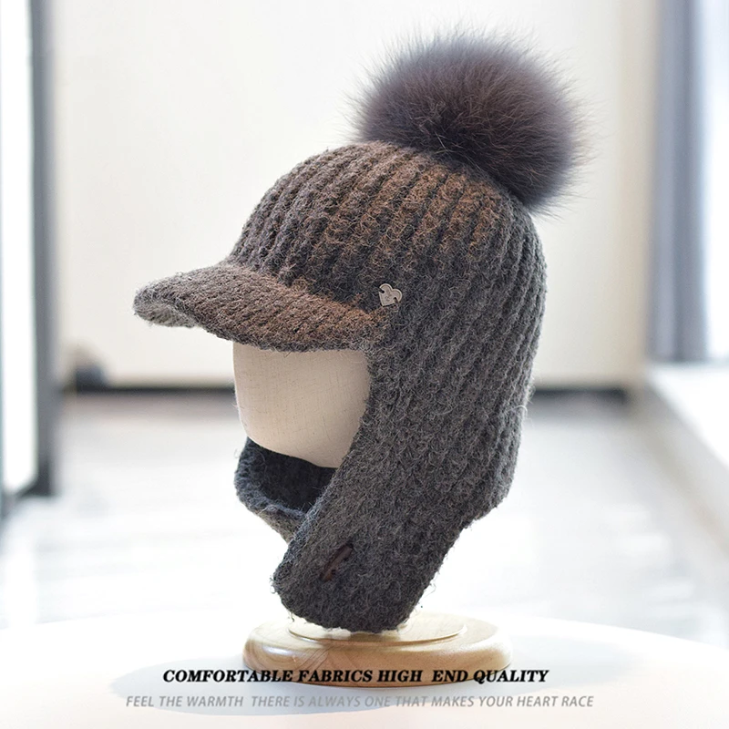 Topi Earflap Cap Visor Wanita Musim Dingin Rajutan Bulu Rubah Asli Pompom Aksesori Hangat Untuk Cuaca Dingin Musim Gugur Olahraga Ski Luar Ruangan