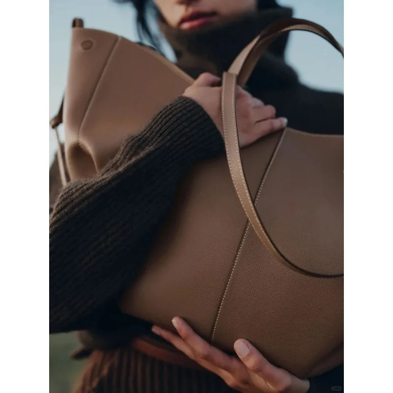 Borsa ad ala francese alla moda, borsa tote in vera pelle, borsa a tracolla sotto le ascelle di grande capacità, di nicchia, regalo