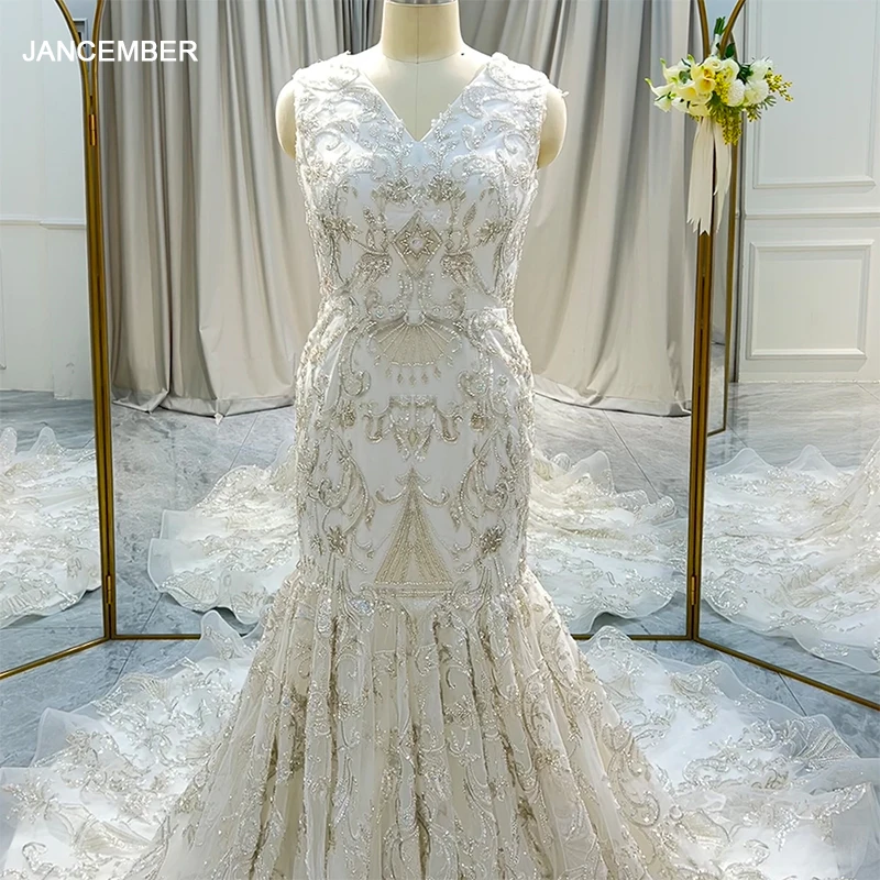 First-rate Superfine Wedding Dress 2024 Elegant Wedding Mermaid V-neck Button Lace Illusion Vestidos De Novia QW01867