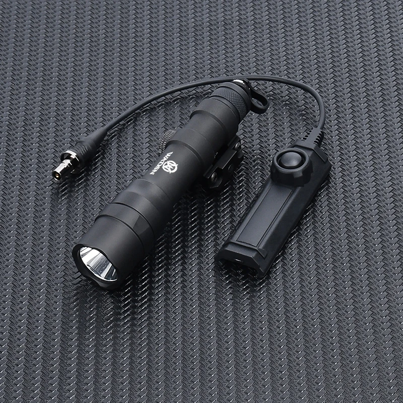 Tactical M600 M600DF WADSN Flashlight Hight Power 1400lumens White LED Scout Light For 20mm Picatinny Rail Airsoft Accessories