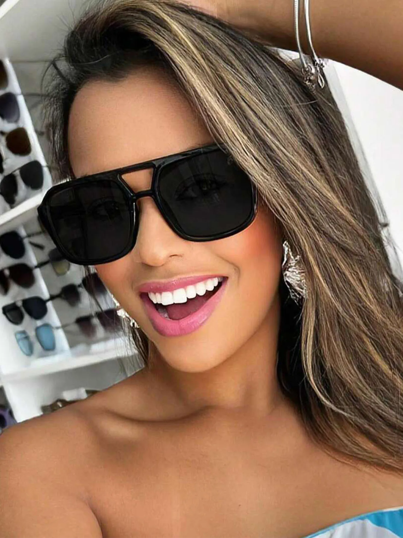 1pc Aviator-stijl dubbele brugbril, modieuze dagelijkse bril, reis- en strandfeestaccessoires voor dames