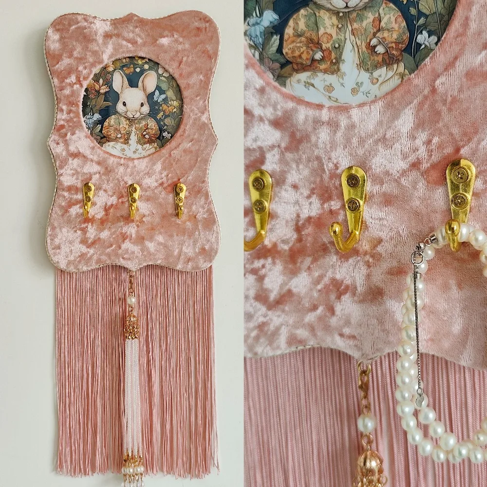 Pink Alice Style Hook Hanging Painting Retro Decorative Painting Picture Frame Pearl Tassel Photo Frame Album