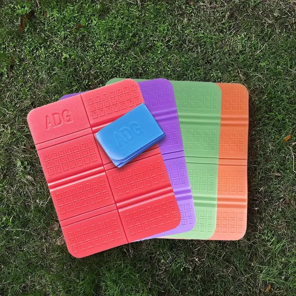 وسادة تخييم من الإسفنج الناعم خفيفة الوزن ومقاومة للرطوبة ومقاومة للماء وقابلة للطي ومحمولة للنزهات والأنشطة الخارجية #2