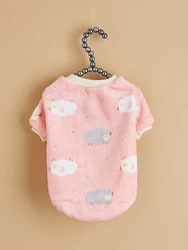 Pet clothes dog cat flannel sweatshirt lamb pattern fashionable, simple and generous