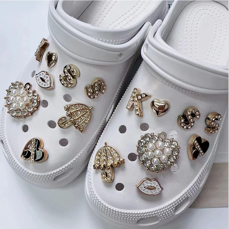 

Pearl Rhinestones Shoe Charm DIY Shoe Decorations Button Accessories for Bogg Bag Slides Sandals Clogs Kids Gifts