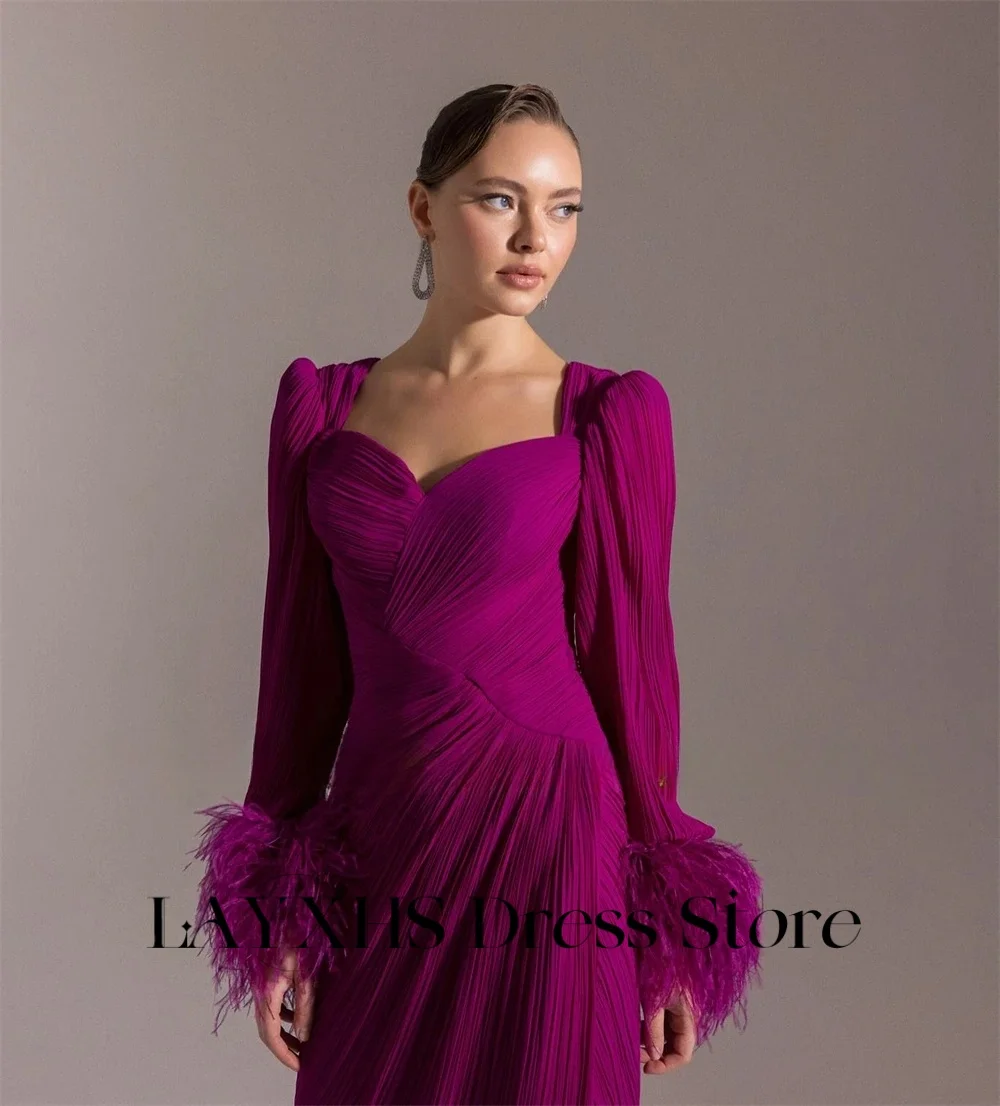 LAYXHS Elegante Paarse Avondjurken Vierkante Hals Lange Mouwen Veren Ruglooze Zijsplit Galajurken Aangepaste فساتadro •Мة